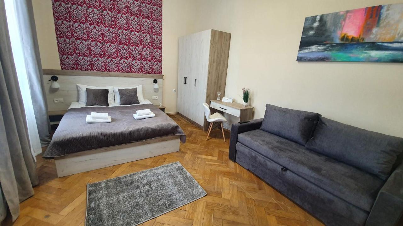Demar Apart Herzena Lviv Extérieur photo